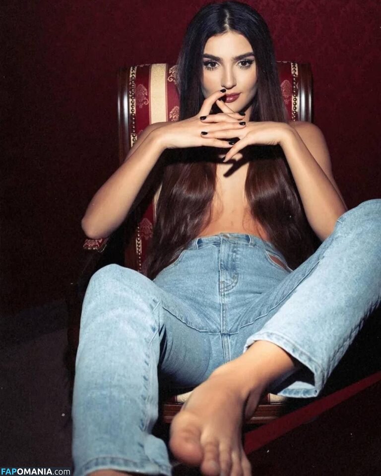 Dina Saeva / senoritasaeva Γυμνός OnlyFans  Διαρρεύσαστη φωτογραφία #3