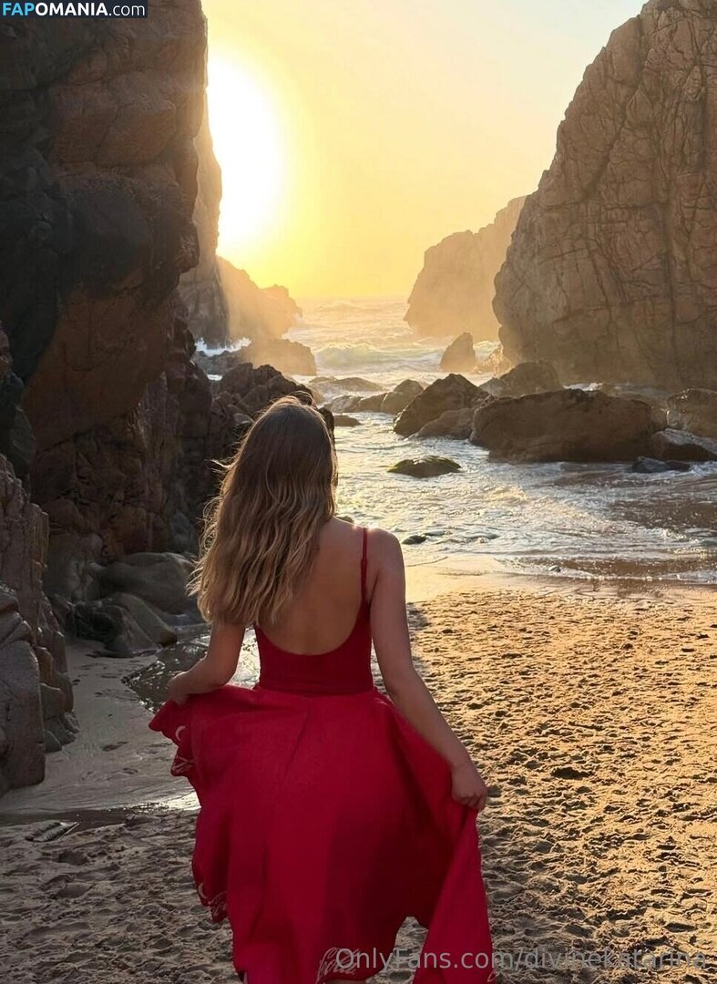 divinekatariina / divinekatarina Γυμνός OnlyFans  Διαρρεύσαστη φωτογραφία #4