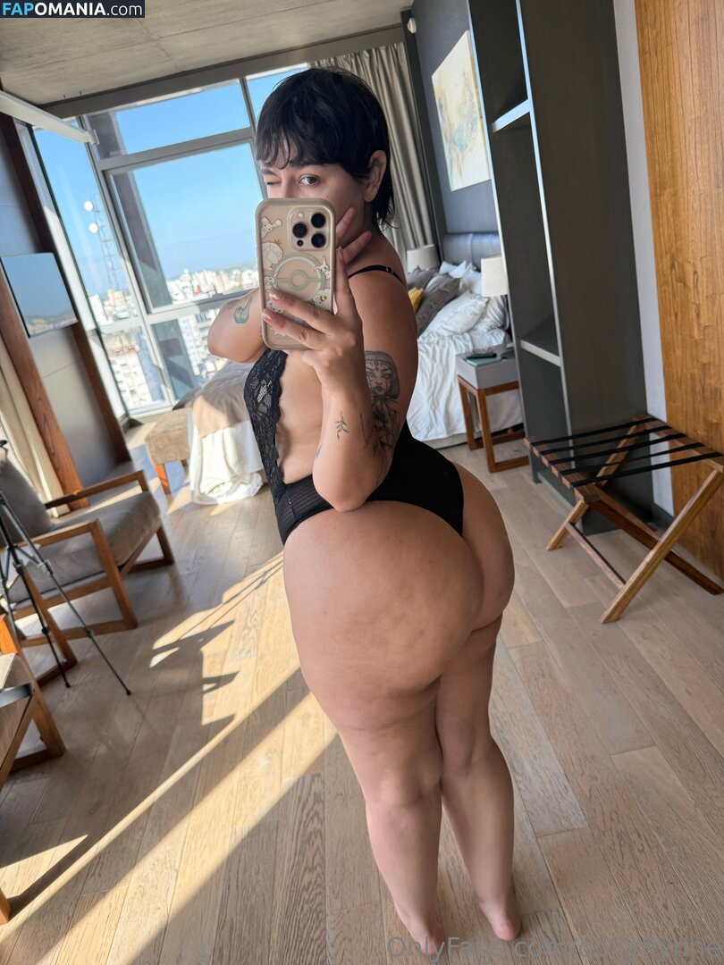 Dolly Flynne / dollyflynne Γυμνός OnlyFans  Διαρρεύσαστη φωτογραφία #2