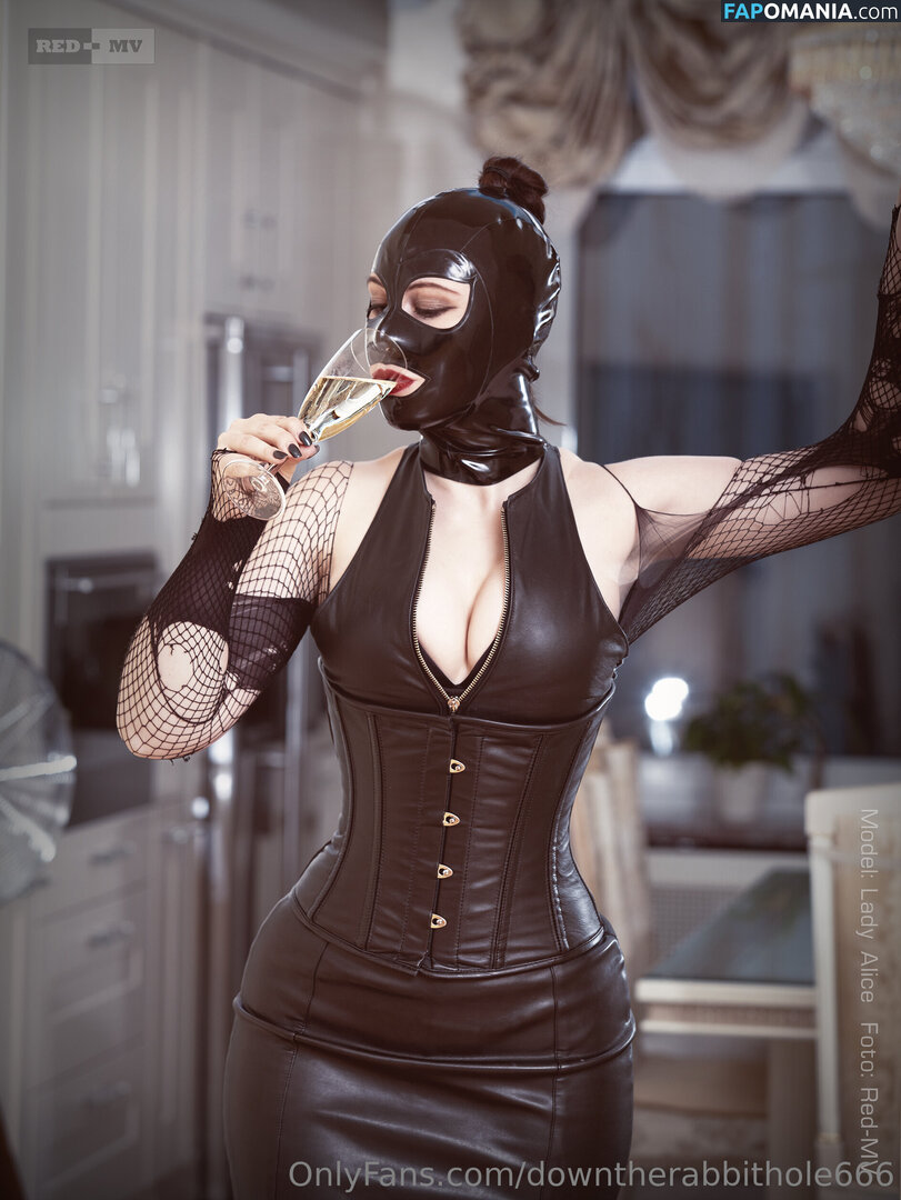 downtherabbithole101 / downtherabbithole666 Γυμνός OnlyFans  Διαρρεύσαστη φωτογραφία #2