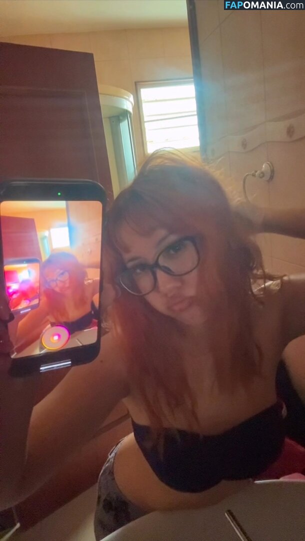 dumsillygirl / grlonwifi / https: Γυμνός OnlyFans  Διαρρεύσαστη φωτογραφία #2