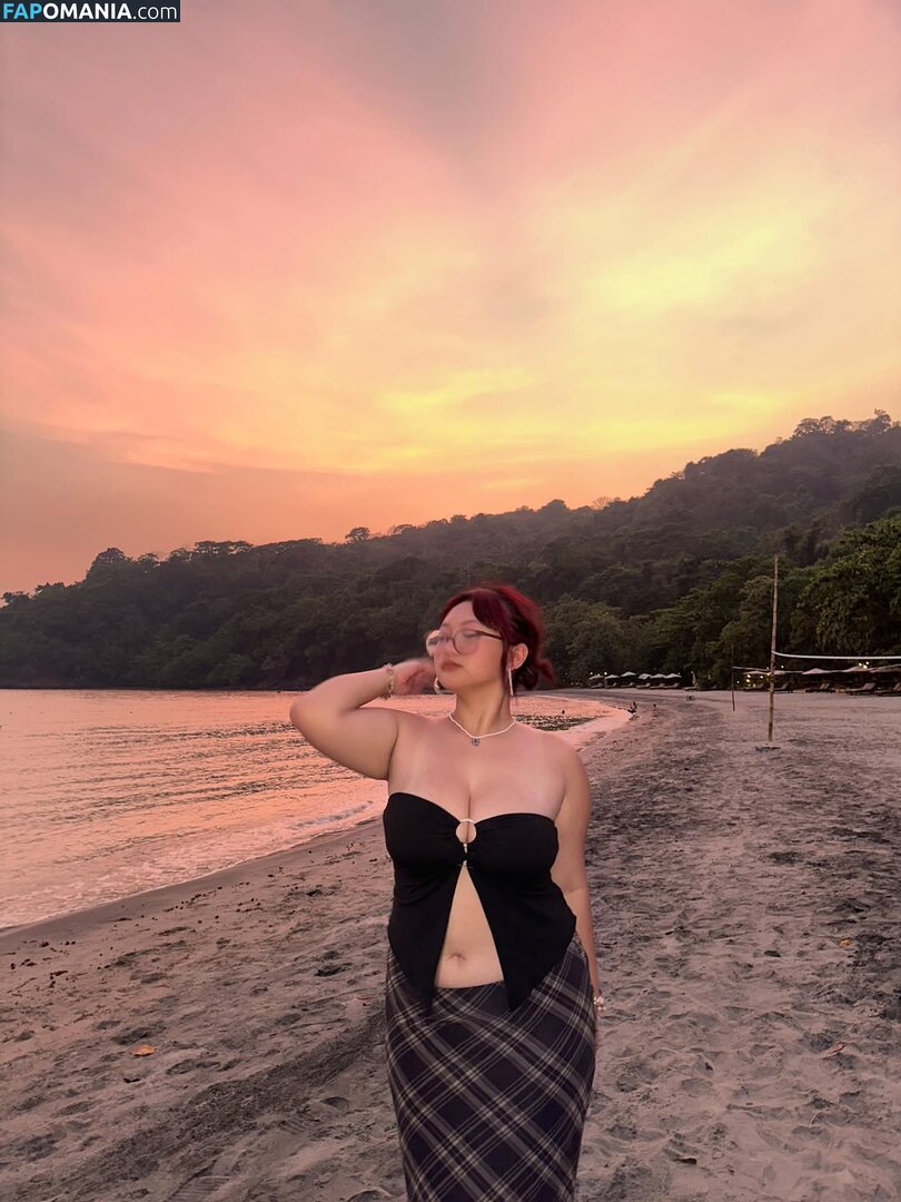 dvmyuna / dvna___dvna Γυμνός OnlyFans  Διαρρεύσαστη φωτογραφία #1