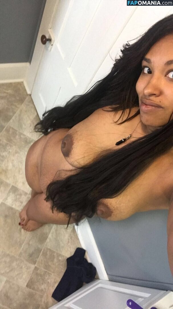 Elaynah Γυμνός OnlyFans  Διαρρεύσαστη φωτογραφία #13