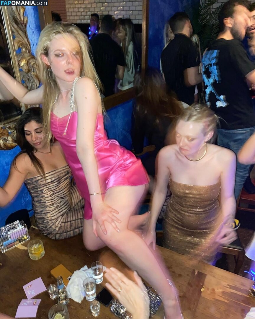 Elle Fanning / ellefanning Γυμνός OnlyFans  Διαρρεύσαστη φωτογραφία #89