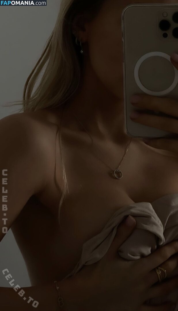 Ema Louise / emalouiise / emaxlouise Γυμνός OnlyFans  Διαρρεύσαστη φωτογραφία #9