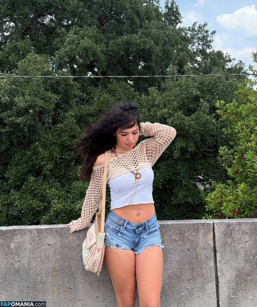 Emaleah Christou / emaleahchristou / https: Γυμνός OnlyFans  Διαρρεύσαστη φωτογραφία #8