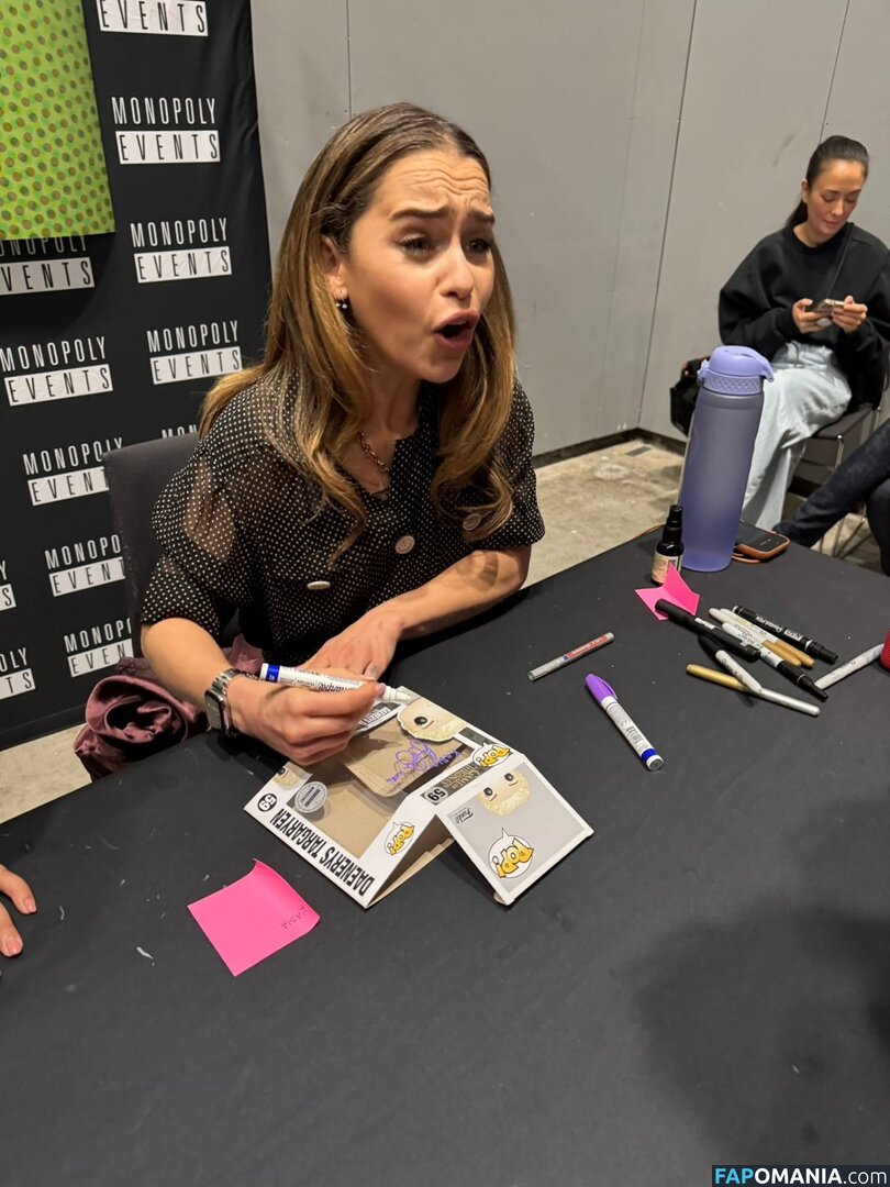 Emilia Clarke / clarkeyxo / emilia_clarke / emiliaclarke Γυμνός OnlyFans  Διαρρεύσαστη φωτογραφία #890