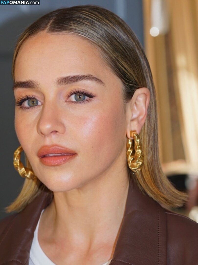 Emilia Clarke / clarkeyxo / emilia_clarke / emiliaclarke / emiliaclarkecentral / https: Γυμνός OnlyFans  Διαρρεύσαστη φωτογραφία #925