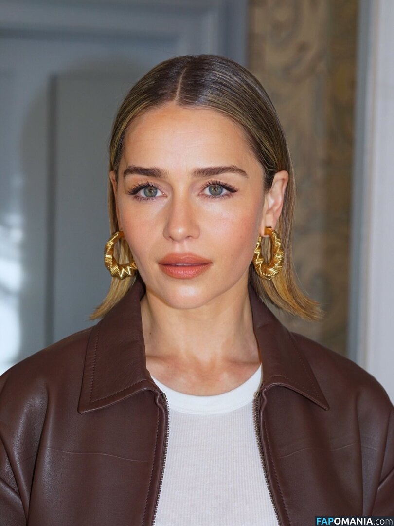 Emilia Clarke / clarkeyxo / emilia_clarke / emiliaclarke / emiliaclarkecentral / https: Γυμνός OnlyFans  Διαρρεύσαστη φωτογραφία #926