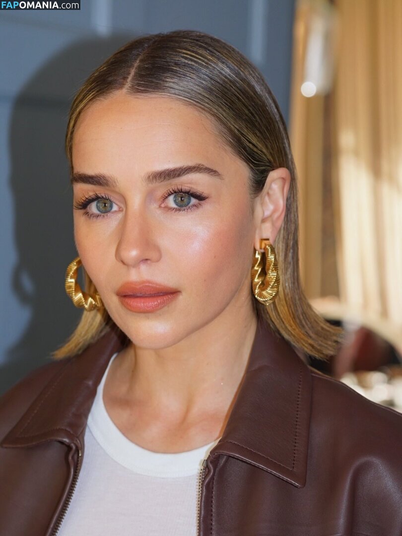 Emilia Clarke / clarkeyxo / emilia_clarke / emiliaclarke / emiliaclarkecentral / https: Γυμνός OnlyFans  Διαρρεύσαστη φωτογραφία #927
