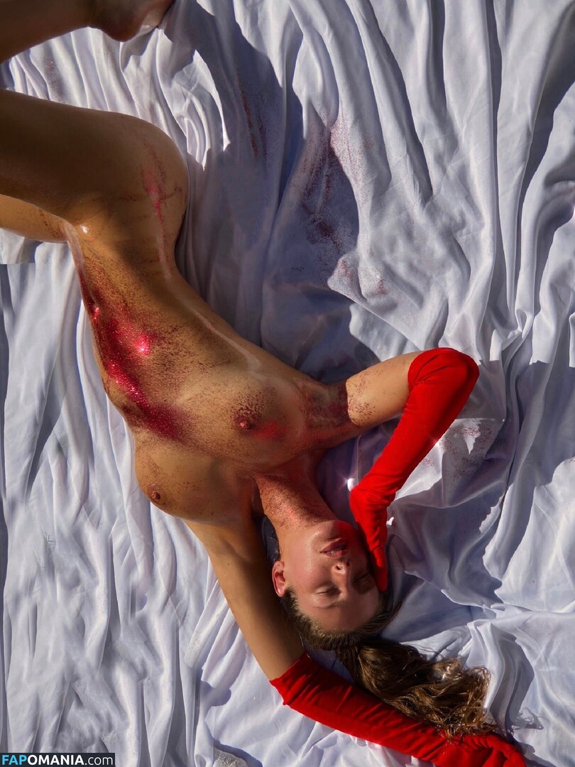 Emily Agnes / isthatemily Γυμνός OnlyFans  Διαρρεύσαστη φωτογραφία #2