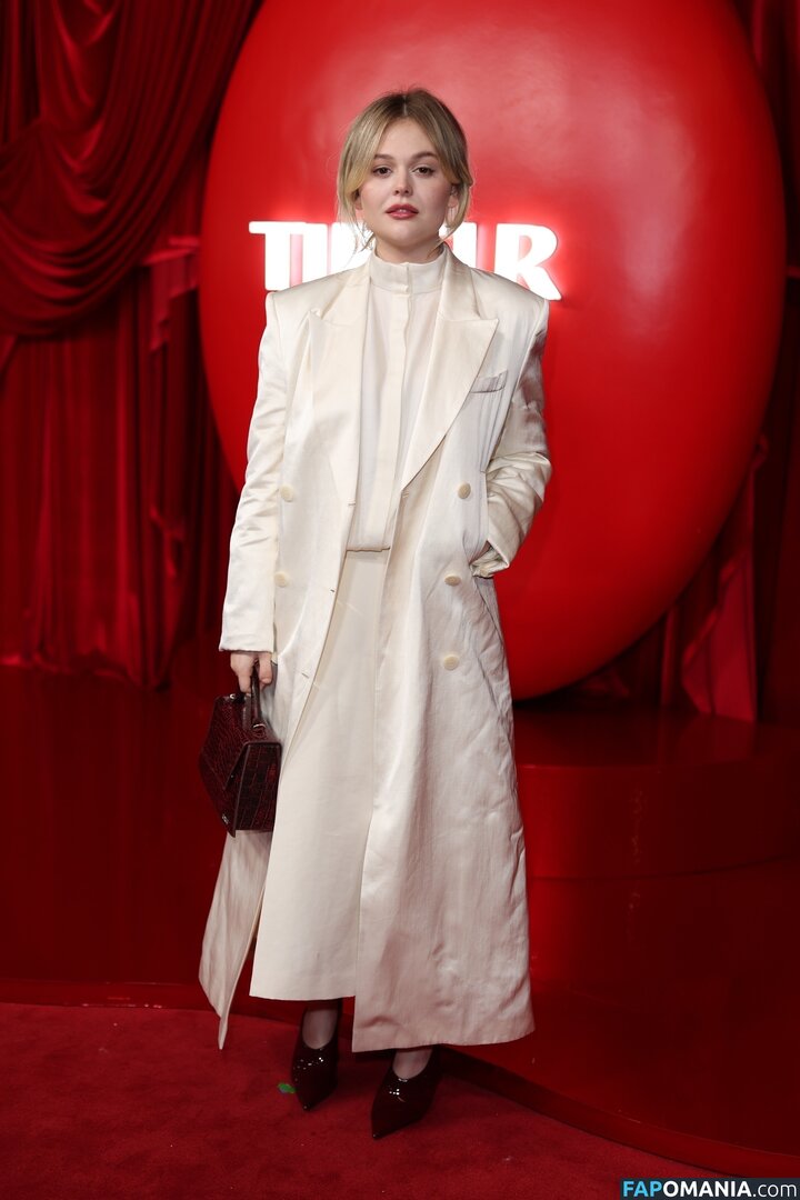 Emily Alyn Lind / emilylind Γυμνός OnlyFans  Διαρρεύσαστη φωτογραφία #133