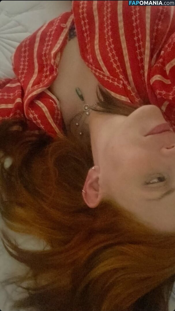 Emily Fleming / emflemily / from mythical Γυμνός OnlyFans  Διαρρεύσαστη φωτογραφία #2