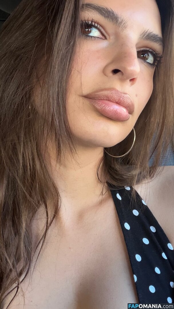 Emily Ratajkowski / Officialemilyratajkowski / emrata / https: Γυμνός OnlyFans  Διαρρεύσαστη φωτογραφία #14
