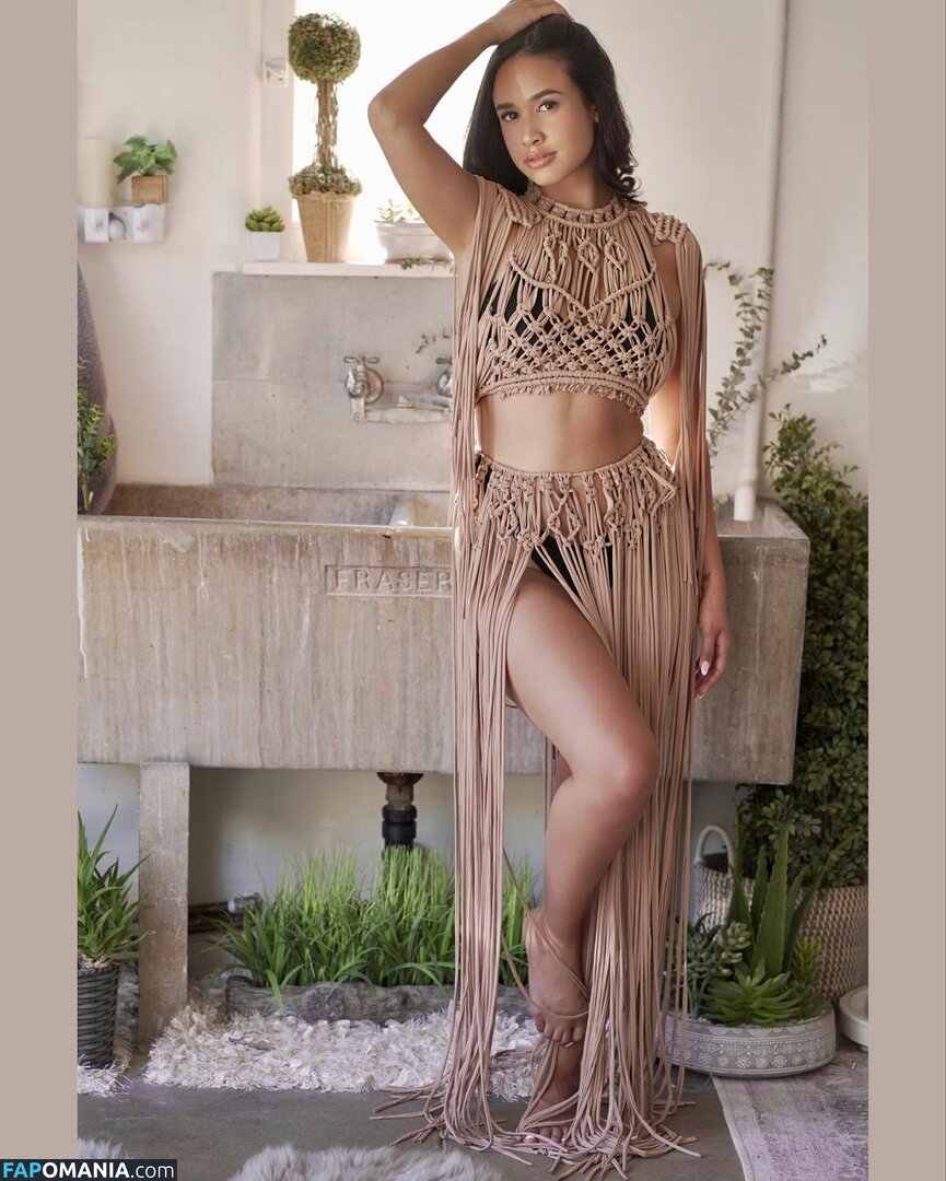 Emily Tosta / emilytosta Γυμνός OnlyFans  Διαρρεύσαστη φωτογραφία #51