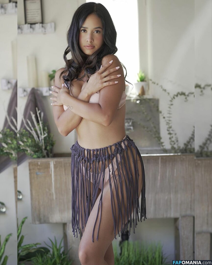 Emily Tosta / emilytosta Γυμνός OnlyFans  Διαρρεύσαστη φωτογραφία #153