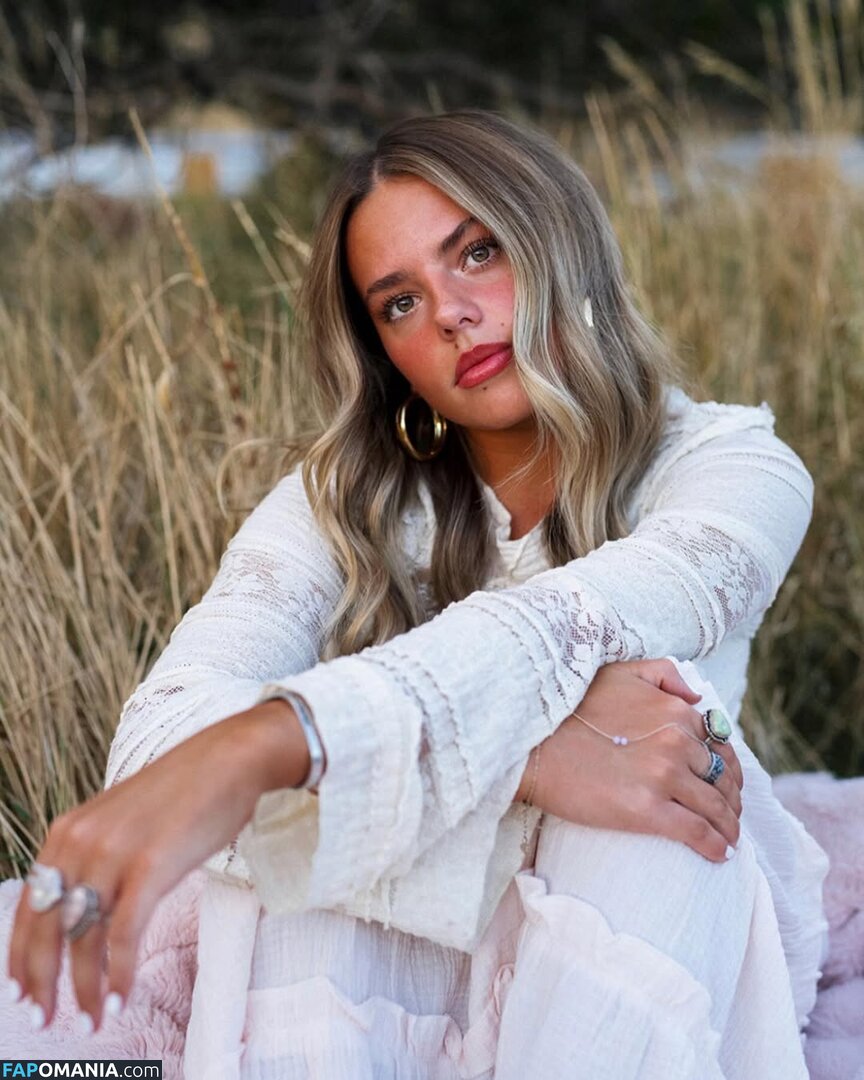 Emmi Butler / emmilaurie Γυμνός OnlyFans  Διαρρεύσαστη φωτογραφία #1