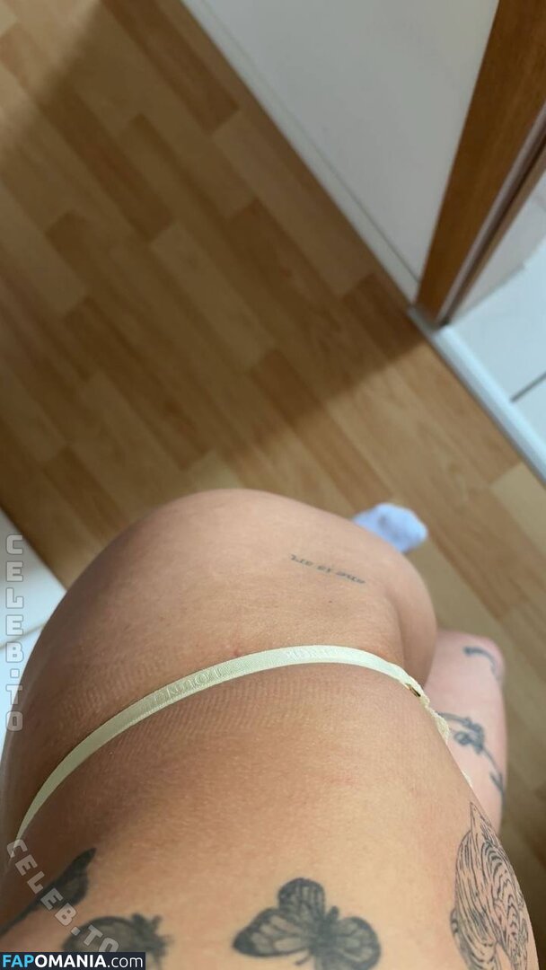 faey211 / l.izzie18 Γυμνός OnlyFans  Διαρρεύσαστη φωτογραφία #1