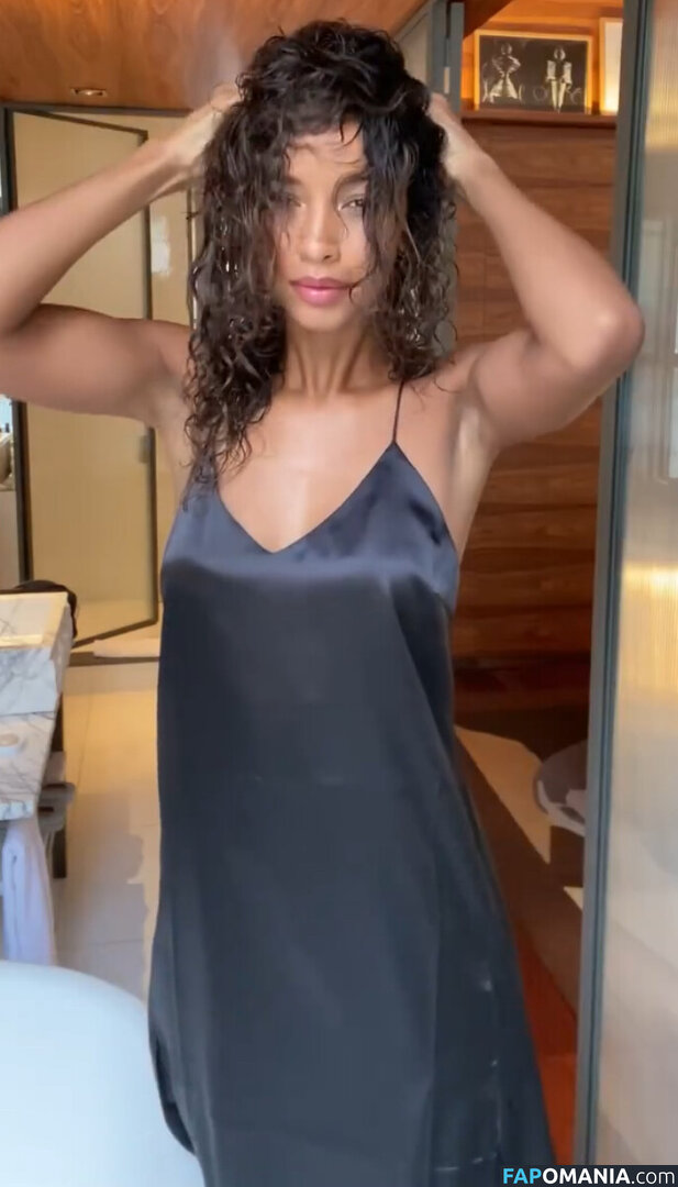 Flora Coquerel / floracoquerel Γυμνός OnlyFans  Διαρρεύσαστη φωτογραφία #19