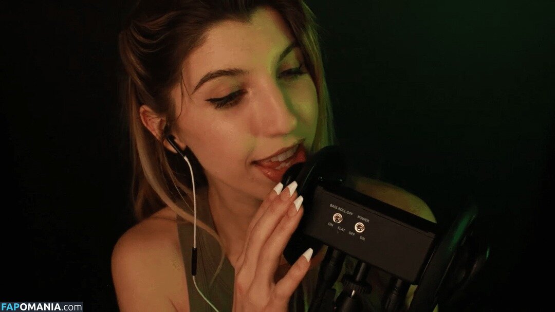 FrivolousFox ASMR / FrivviFox / frivvay Γυμνός OnlyFans  Διαρρεύσαστη φωτογραφία #148