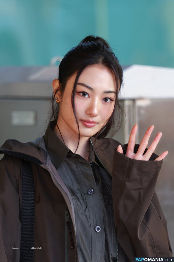 Gawon / Lee Ga-won / MEOVV_GAWON / gawon_moevv / https: / 이가원 MEOVV Γυμνός OnlyFans  Διαρρεύσαστη φωτογραφία #6