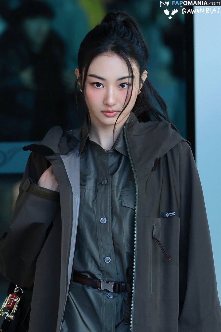 Gawon / Lee Ga-won / MEOVV_GAWON / gawon_moevv / https: / 이가원 MEOVV Γυμνός OnlyFans  Διαρρεύσαστη φωτογραφία #7