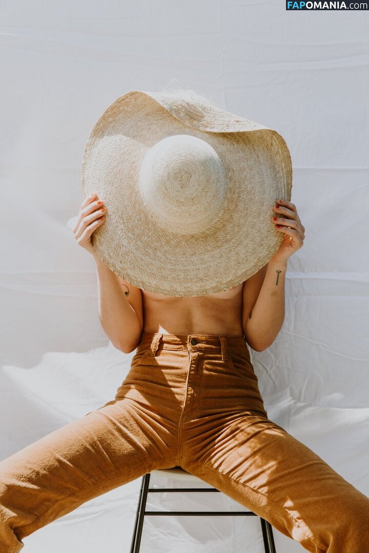 Broods singer / Georgia Nott / NottGeorgia / broodsmusic Γυμνός OnlyFans  Διαρρεύσαστη φωτογραφία #3