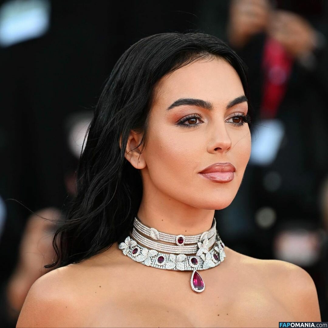 Georgina Rodriguez / georginagio Γυμνός OnlyFans  Διαρρεύσαστη φωτογραφία #25