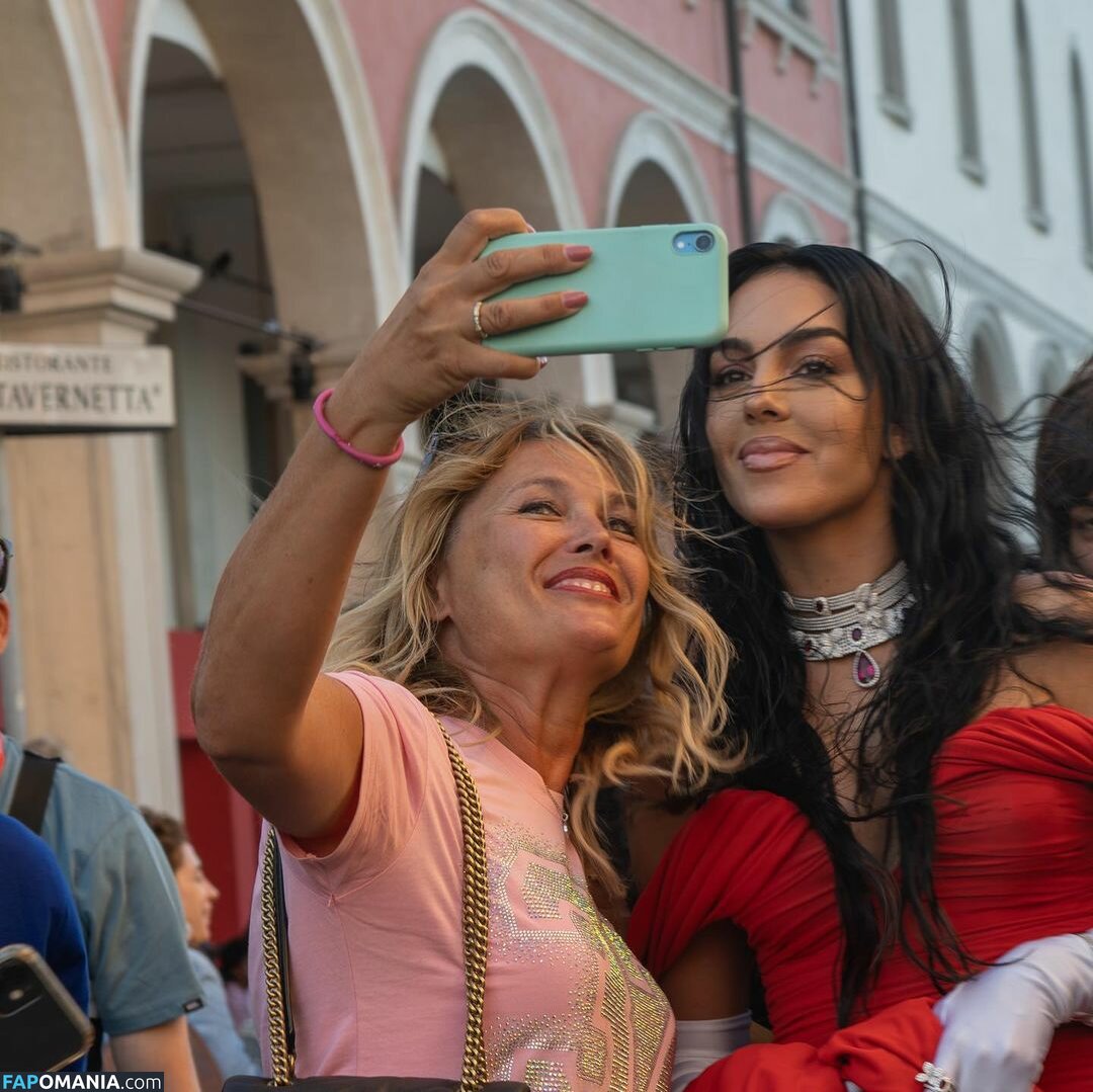 Georgina Rodriguez / georginagio Γυμνός OnlyFans  Διαρρεύσαστη φωτογραφία #31