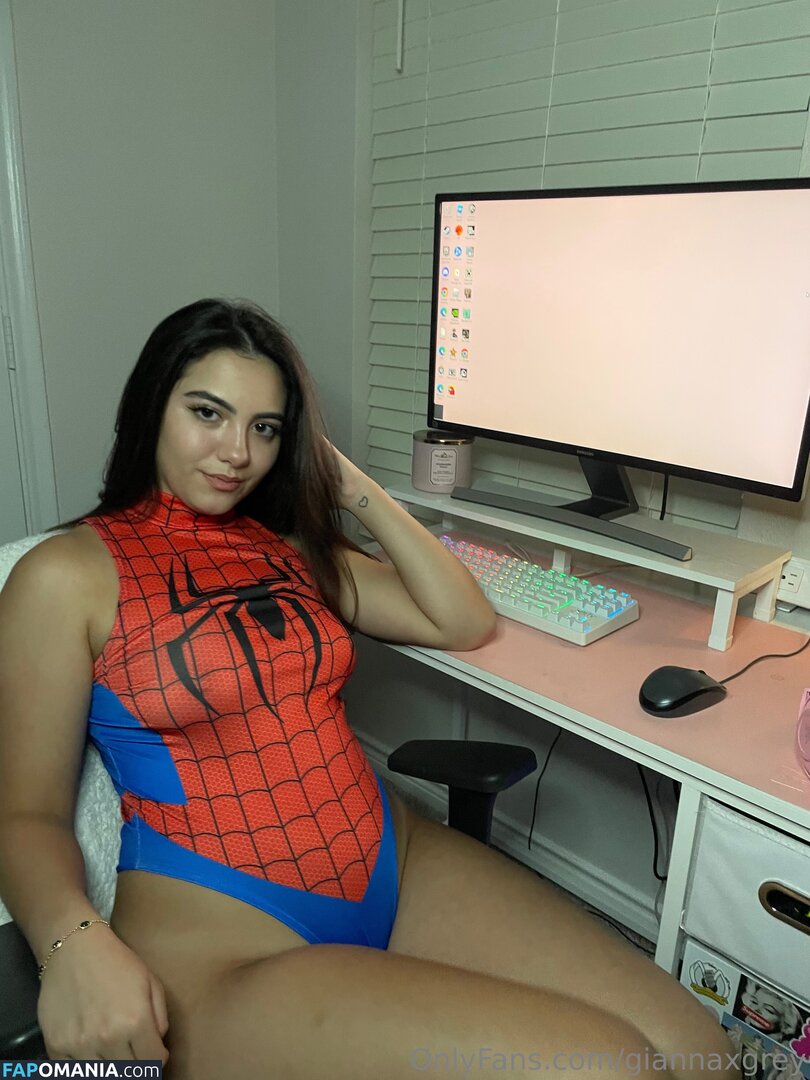 Giannagrey_ / Giannagreyx / giannaonlyx / giannaxgrey / https: Γυμνός OnlyFans  Διαρρεύσαστη φωτογραφία #7