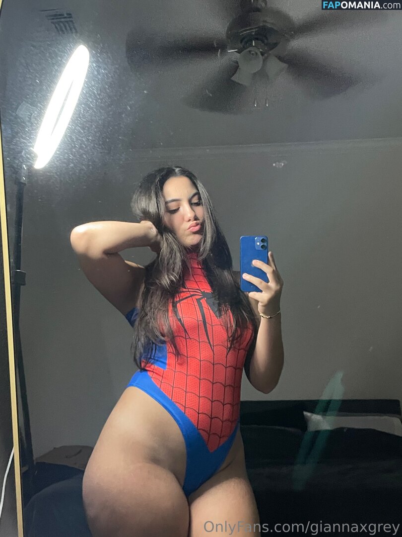 Giannagrey_ / Giannagreyx / giannaonlyx / giannaxgrey / https: Γυμνός OnlyFans  Διαρρεύσαστη φωτογραφία #11