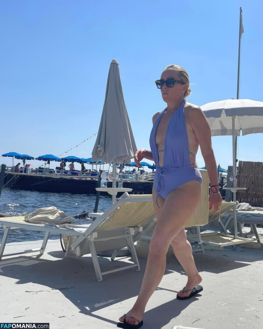 Giorgia Meloni / Italian Prime Minister 🇮🇹 / giorgiameloni Γυμνός OnlyFans  Διαρρεύσαστη φωτογραφία #3