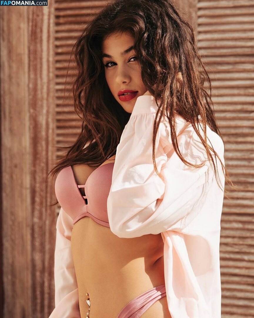 Giulia Sara Γυμνός OnlyFans  Διαρρεύσαστη φωτογραφία #2