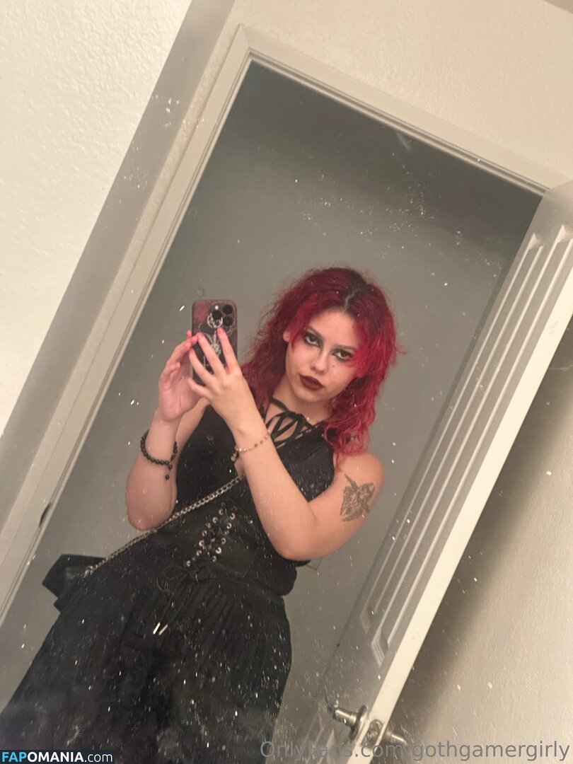 gothgamergirly / gothgirlgaming Γυμνός OnlyFans  Διαρρεύσαστη φωτογραφία #13