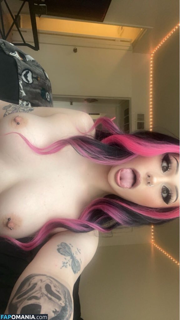 Gr4v3y4rdkandi3 / gr4v3y4rdkand13 / https: Γυμνός OnlyFans  Διαρρεύσαστη φωτογραφία #2