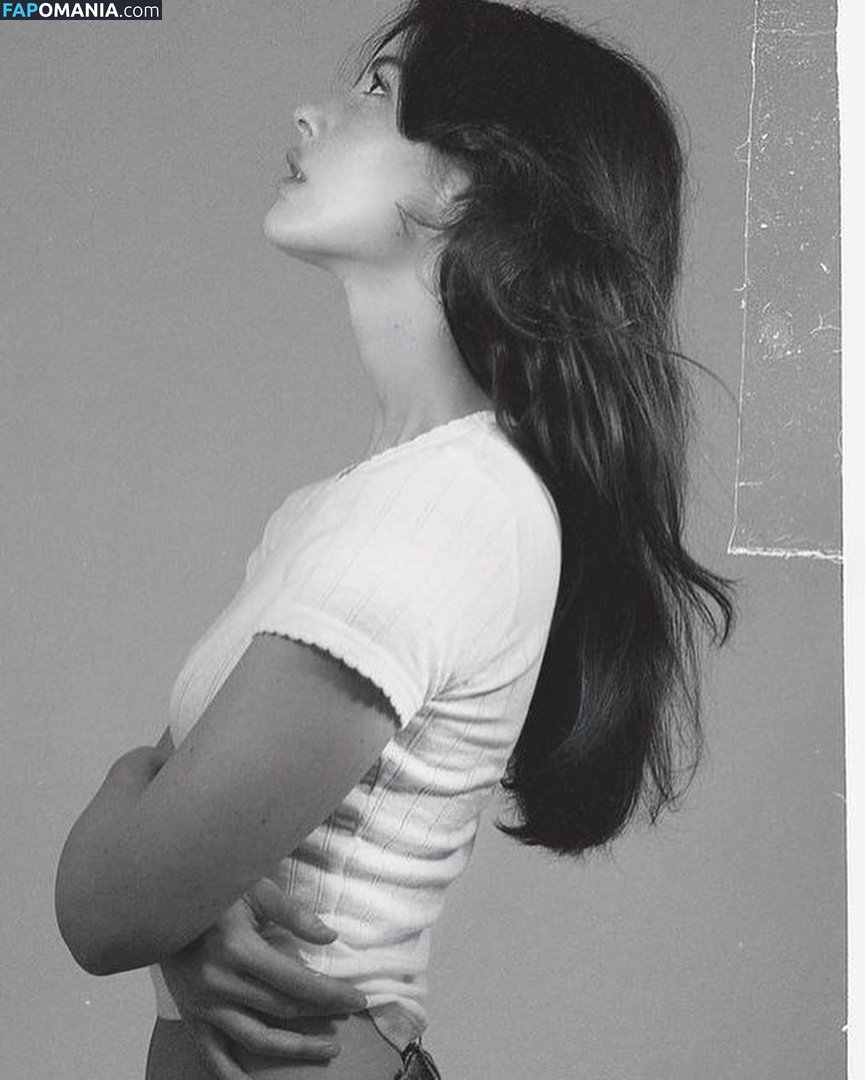 Gracie Abrams / gracieabrams Γυμνός OnlyFans  Διαρρεύσαστη φωτογραφία #25