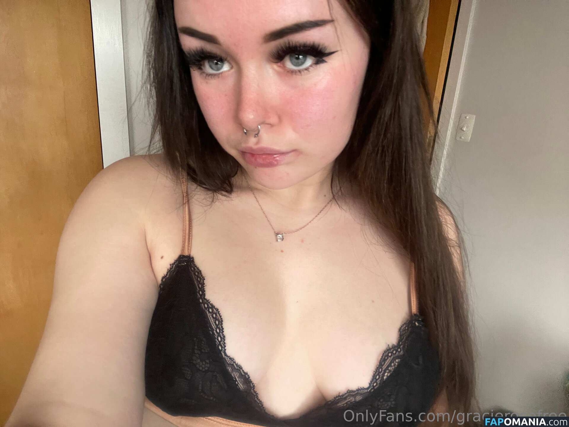 graciefree_ / gracierosefree Γυμνός OnlyFans  Διαρρεύσαστη φωτογραφία #3