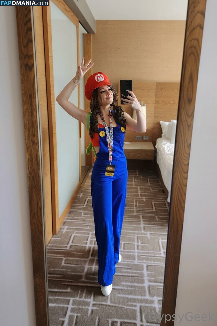 gypsygeek / thatgypsygeek Γυμνός OnlyFans  Διαρρεύσαστη φωτογραφία #1