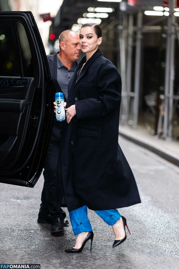 Hailee Steinfeld / haileesteinfeld / https: Γυμνός OnlyFans  Διαρρεύσαστη φωτογραφία #41