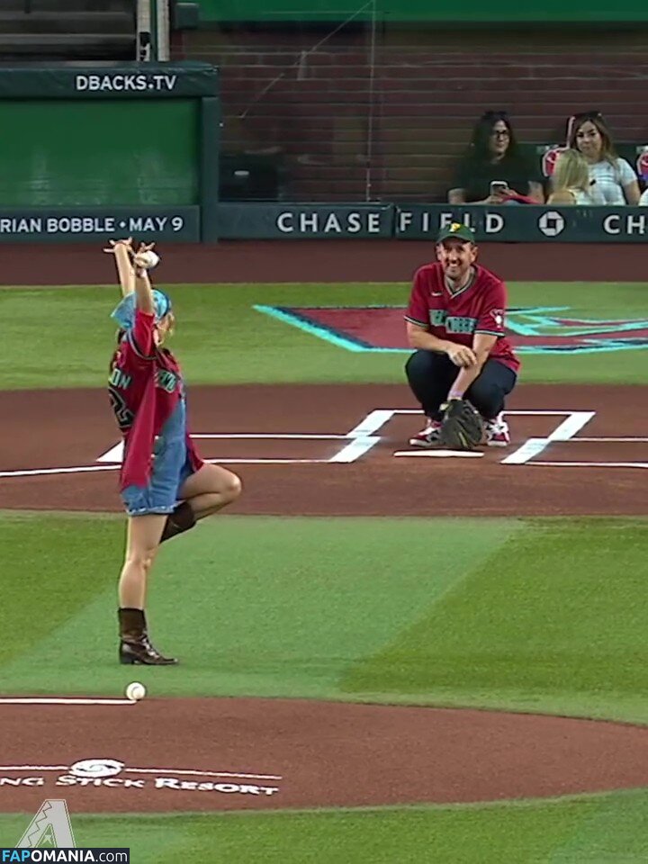 Haley Lu Richardson / haleyluhoo Γυμνός OnlyFans  Διαρρεύσαστη φωτογραφία #212