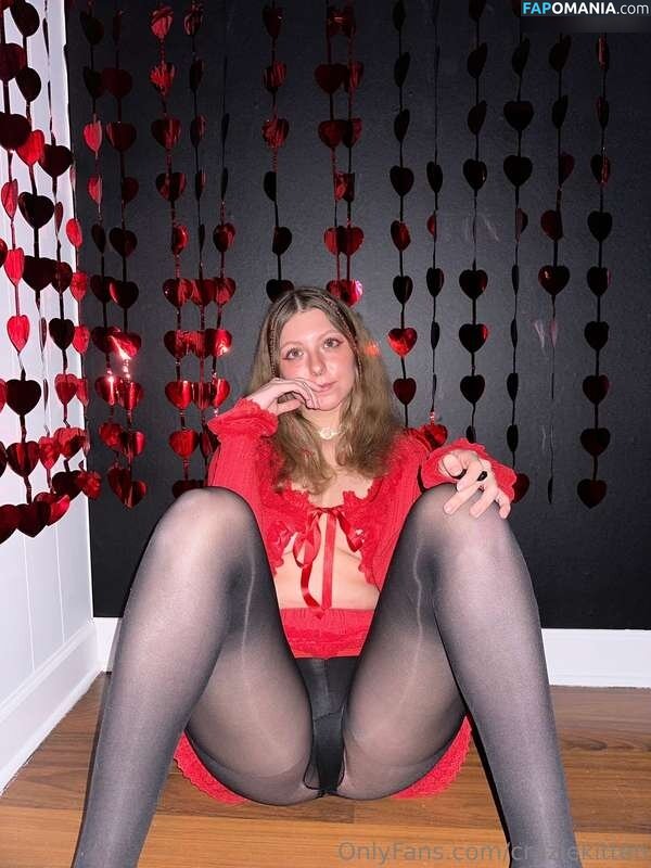 Hallie Gift / craziekitten / giftyhippie Γυμνός OnlyFans  Διαρρεύσαστη φωτογραφία #1