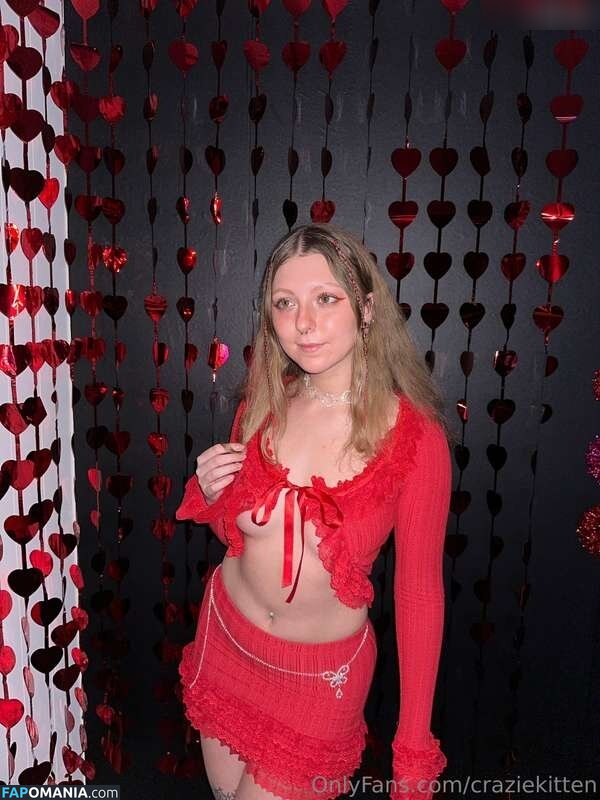 Hallie Gift / craziekitten / giftyhippie Γυμνός OnlyFans  Διαρρεύσαστη φωτογραφία #3