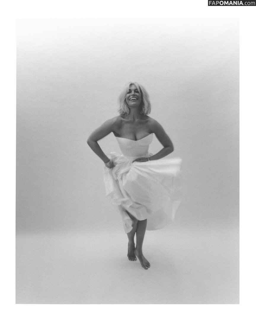 Hannah Waddingham / hannah_waddingham Γυμνός OnlyFans  Διαρρεύσαστη φωτογραφία #8