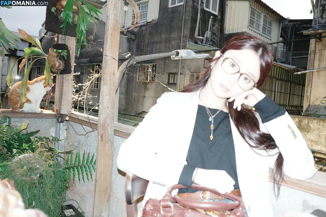 Huh Yunjin 허윤진 / LESSERAFIM / yunjin_lesserafims Γυμνός OnlyFans  Διαρρεύσαστη φωτογραφία #13