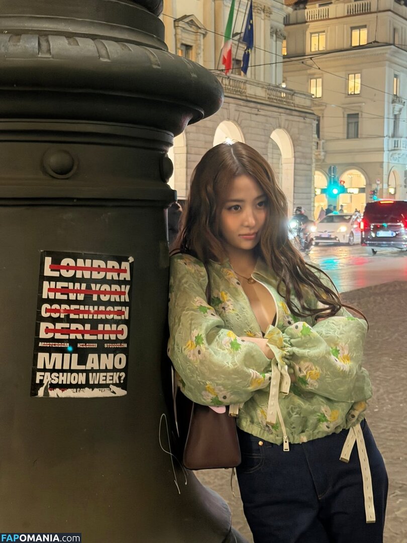 Huh Yunjin 허윤진 / LESSERAFIM / yunjin_lesserafims Γυμνός OnlyFans  Διαρρεύσαστη φωτογραφία #23