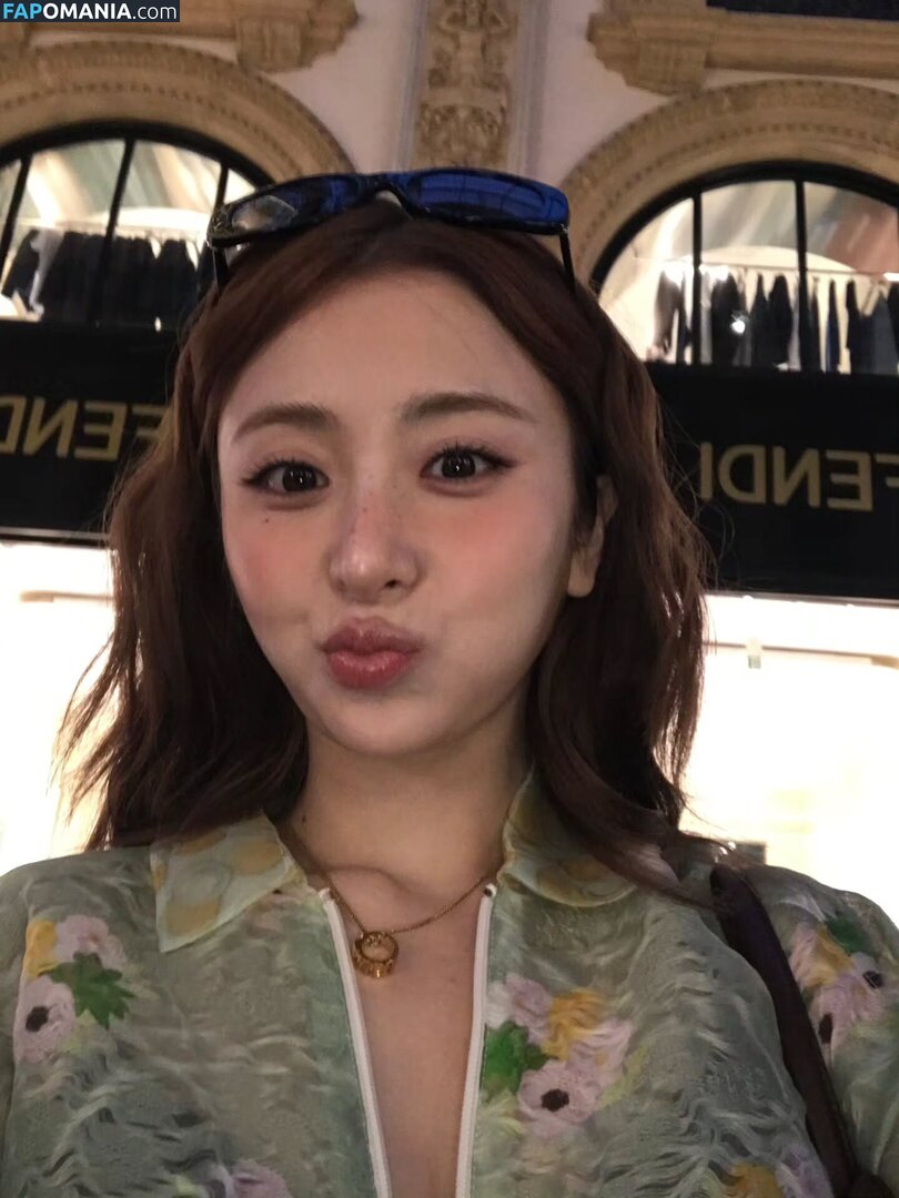 Huh Yunjin 허윤진 / LESSERAFIM / yunjin_lesserafims Γυμνός OnlyFans  Διαρρεύσαστη φωτογραφία #31