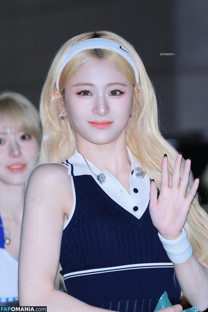 Huh Yunjin 허윤진 / LESSERAFIM / jenaissante Γυμνός OnlyFans  Διαρρεύσαστη φωτογραφία #106
