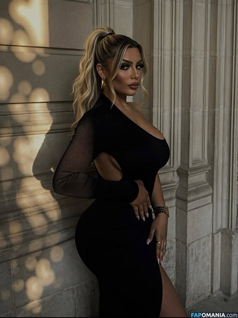 Iamsamvela / Samuela Cecchini Γυμνός OnlyFans  Διαρρεύσαστη φωτογραφία #4