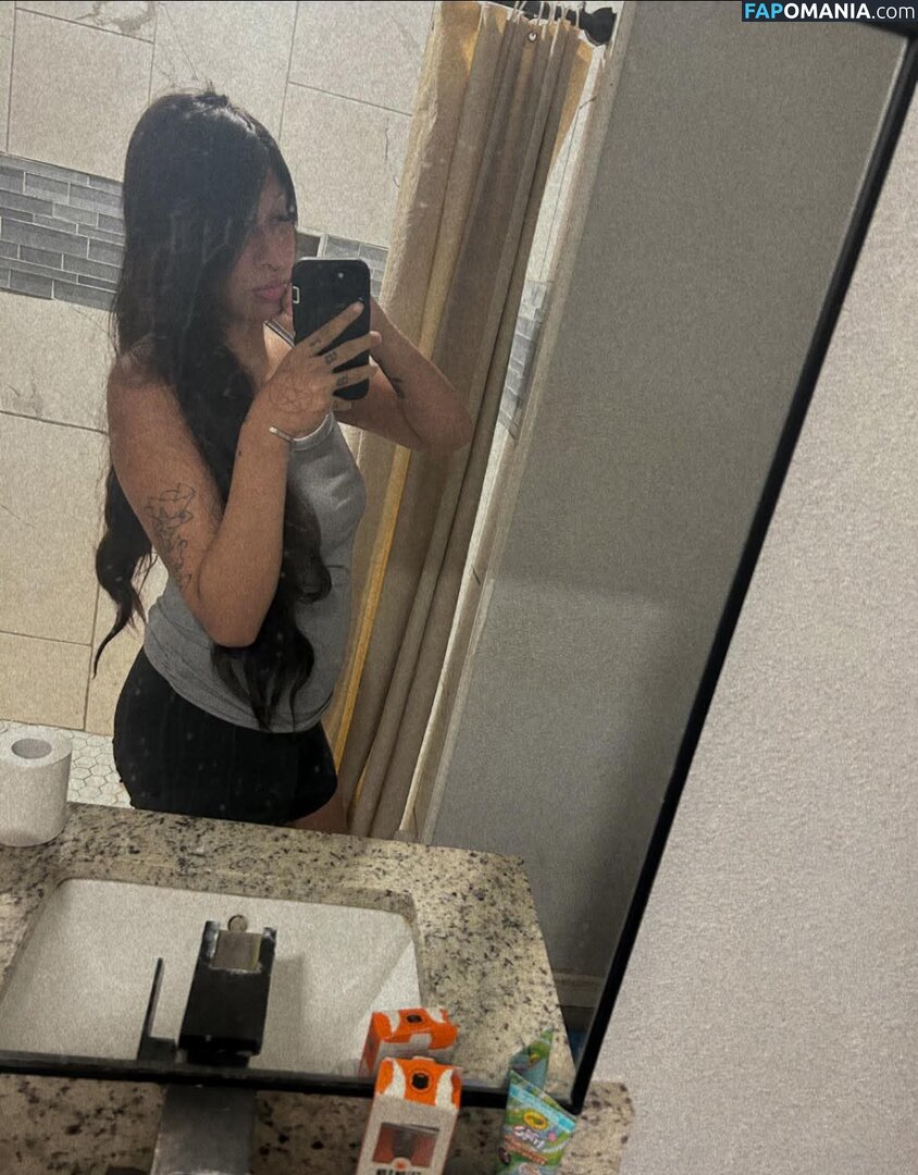 Nikki viera / daddychilll_69 / ickynicki956 Γυμνός OnlyFans  Διαρρεύσαστη φωτογραφία #1