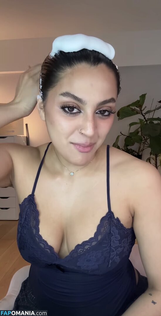 alycakes__ / iconicakes / sara deshmukh / saradeshmukhhh Γυμνός OnlyFans  Διαρρεύσαστη φωτογραφία #8